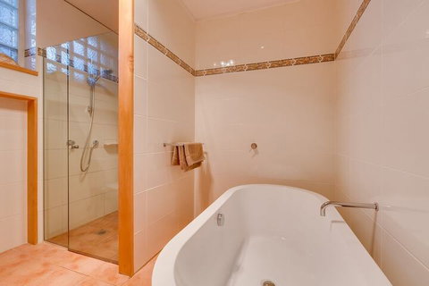 Maison Del Mar - Great Ocean Road Tourism 7