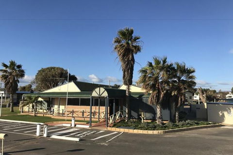 Sunset Beach Holiday Park - Great Ocean Road Tourism 1