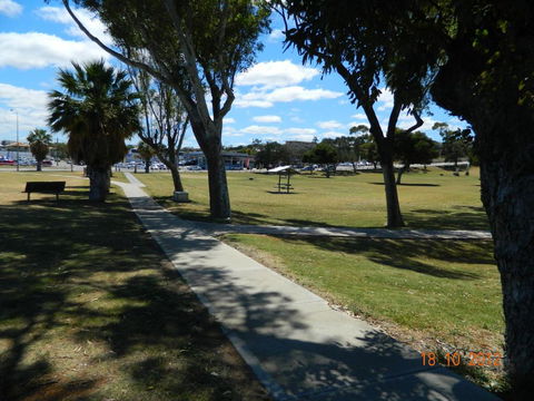 Champion Bay Apartments - Great Ocean Road Tourism 2