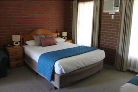 Aristocrat Waurnvale Motel - Great Ocean Road Tourism 2
