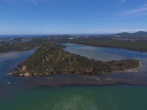 Lani's Holiday Island - Caravan Park - Great Ocean Road Tourism 0