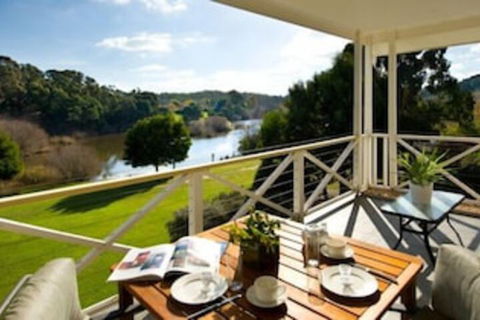 Lakeside Suites 1 - Great Ocean Road Tourism 4