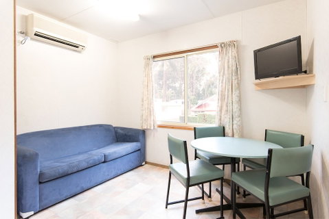 Clog Barn Caravan Park - Great Ocean Road Tourism 2