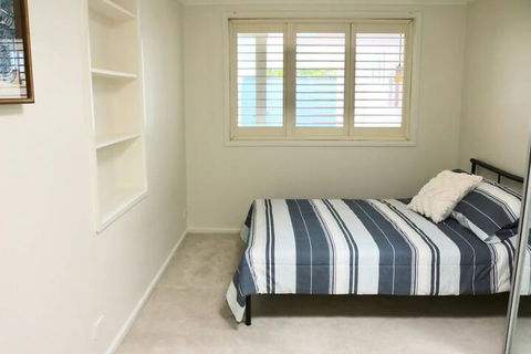 3 Bedroom Home Near Manly Beach - Great Ocean Road Tourism 5