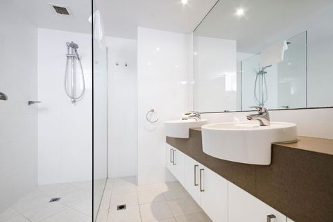 Fairshore 12 - Great Ocean Road Tourism 5