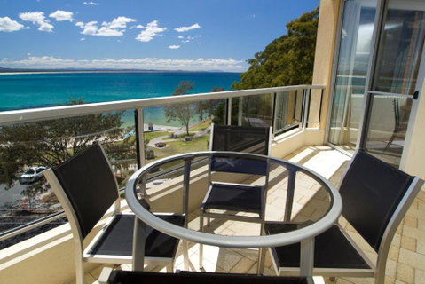 Beachpoint Unit 401 28 North Street - Great Ocean Road Tourism 6