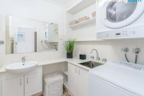 Craigmore On The Beach Unit 13 Views Views - Great Ocean Road Tourism 5