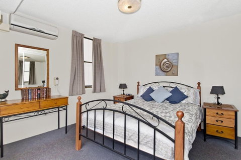 Tasman Towers 9 3 Munster Street - Great Ocean Road Tourism 1