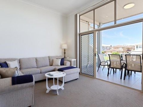 Walk On Birubi 1 / 40 Ocean Ave Pet Friendly WIFI Boat Parking & Water Views - Great Ocean Road Tourism 6