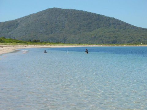 One Street From Main Beach - Great Ocean Road Tourism 4