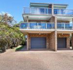 One Street from Main Beach - Great Ocean Road Tourism