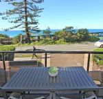 Unit 1 Phoenix Apartments Coolum Beach - Great Ocean Road Tourism