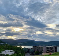 WHITSUNDAY Spacious  Comfortable Moments from Picturesque Boardwalk