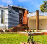 Ironbark on Dolphin - Great Ocean Road Tourism