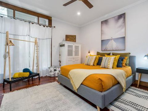 Black Beauty Studio - Great Ocean Road Tourism 4