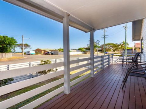 Dog Lovers Retreat Beachmere - Great Ocean Road Tourism 1