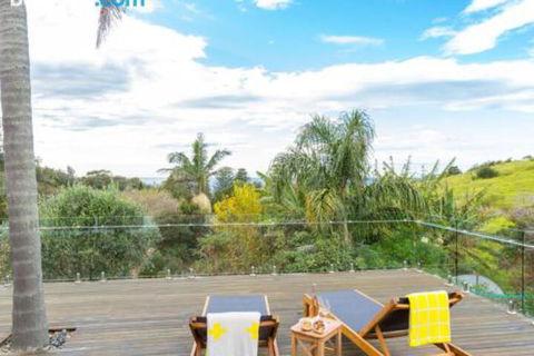 BLUE WATERS Gerringong 4pm Check Out Sundays - Great Ocean Road Tourism 5