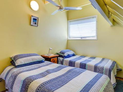 SORRENTO LAKESIDE Sanctuary Point 4pm Check Out Sundays - Great Ocean Road Tourism 5