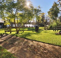 The Lake House at Erowal Bay 4pm Check Out Sundays - Great Ocean Road Tourism