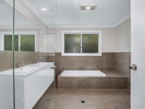 Blissful Bungalow - Great Ocean Road Tourism 4