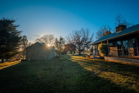 Acheron Valley Lakefront Cottages - Great Ocean Road Tourism 5