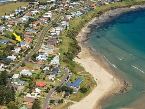 VIEWTOPIA Gerroa 4pm Check Out Sundays - Great Ocean Road Tourism 1