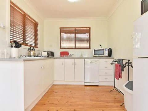 Olive Grove Villa 3 Suite With Large Bath - Great Ocean Road Tourism 5