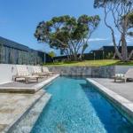 Stunning Sorrento Escape With Pool - Great Ocean Road Tourism 0