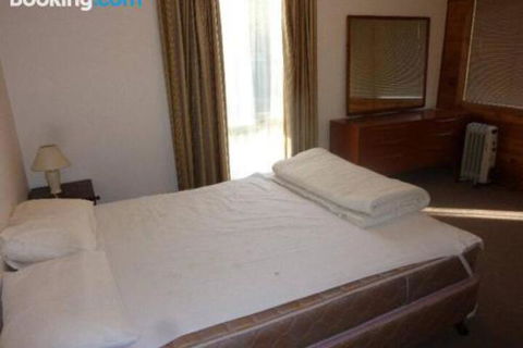 11 The Boulevarde Sandy Point - Great Ocean Road Tourism 2