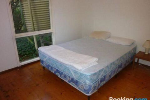 11 The Boulevarde Sandy Point - Great Ocean Road Tourism 4
