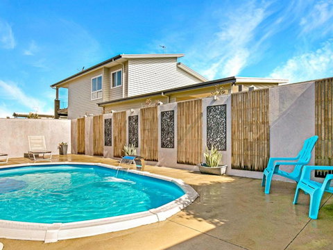 Woolamai Beach Villa - Great Ocean Road Tourism 3