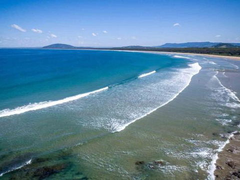 CARMELONE Gerroa 4pm Check Out On Sundays - Great Ocean Road Tourism 3