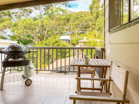 Shanti At Hyams Beach 4pm Check Out Sundays - Great Ocean Road Tourism 4