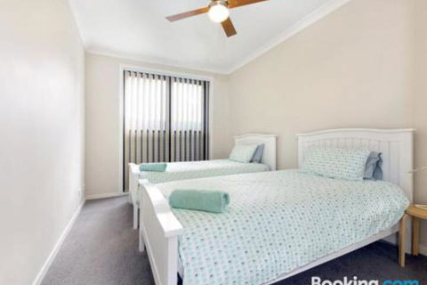 SURF BEACH DREAMS Kiama & Surrounds 4pm Check Out Sundays - Great Ocean Road Tourism 4