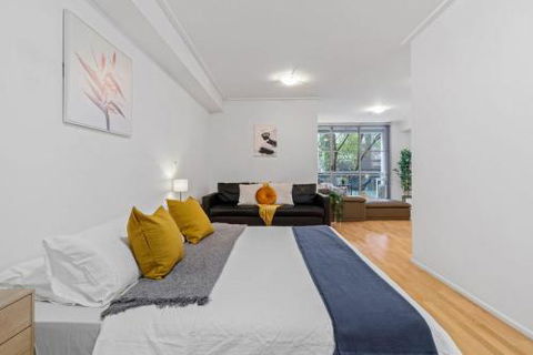 A Bright & Stylish Studio Next To Darling Harbour - Great Ocean Road Tourism 1