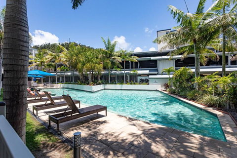 BY THE SEA SHORE STUNNING UNIT POOL SPA WIFI. - Great Ocean Road Tourism 3