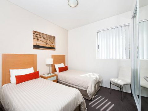 Cote DAzur Unit 7 / 61 Donald Street - Great Ocean Road Tourism 1