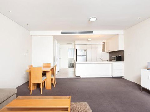 Cote DAzur Unit 7 / 61 Donald Street - Great Ocean Road Tourism 4