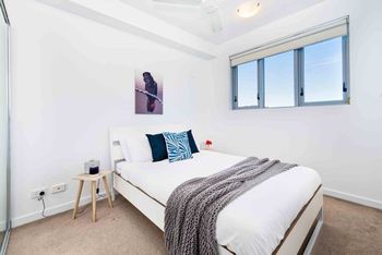 Bright 2 Bedroom Seafoam Apartment - Great Ocean Road Tourism 1