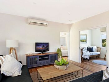 Bali Blue - Great Ocean Road Tourism 0