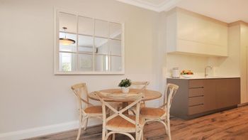 The Apartment Service CRES5 - Great Ocean Road Tourism 4