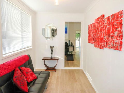 Waterside Retreat - Great Ocean Road Tourism 2