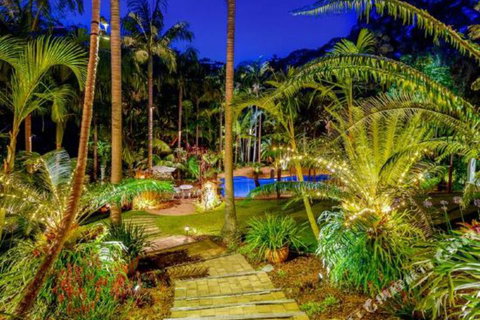 Sensom Luxury Bed & Breakfast Coffs Harbour - Great Ocean Road Tourism 6