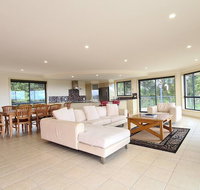 A Vista Townhouse 1 - Great Ocean Road Tourism