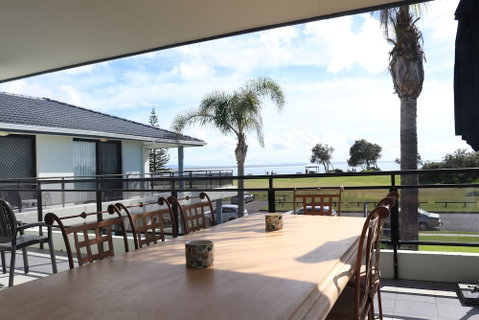 Hi Surf Unit 3 - Great Ocean Road Tourism 1