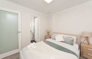 Lakeview Apartment Suite 16 - Great Ocean Road Tourism 1