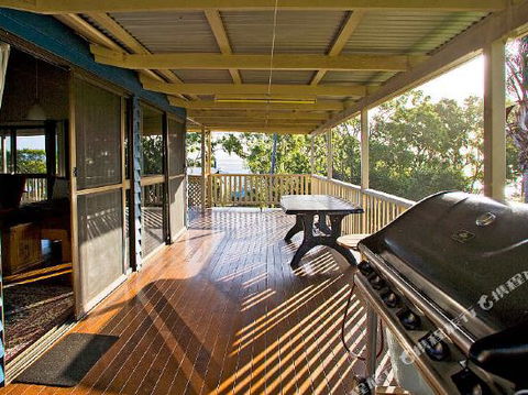 1770 Beach Accommodation Elliot Lodge - Great Ocean Road Tourism 5