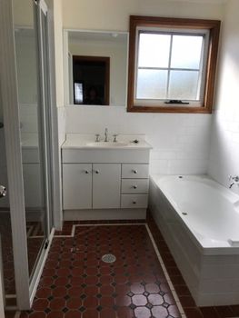 Kookaburra Cottage At Hat Head - Great Ocean Road Tourism 4