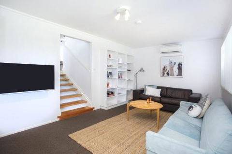 THE PARKVIEW At MOLLYMOOK - Great Ocean Road Tourism 3