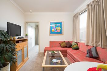 The Executive B & B - Great Ocean Road Tourism 0